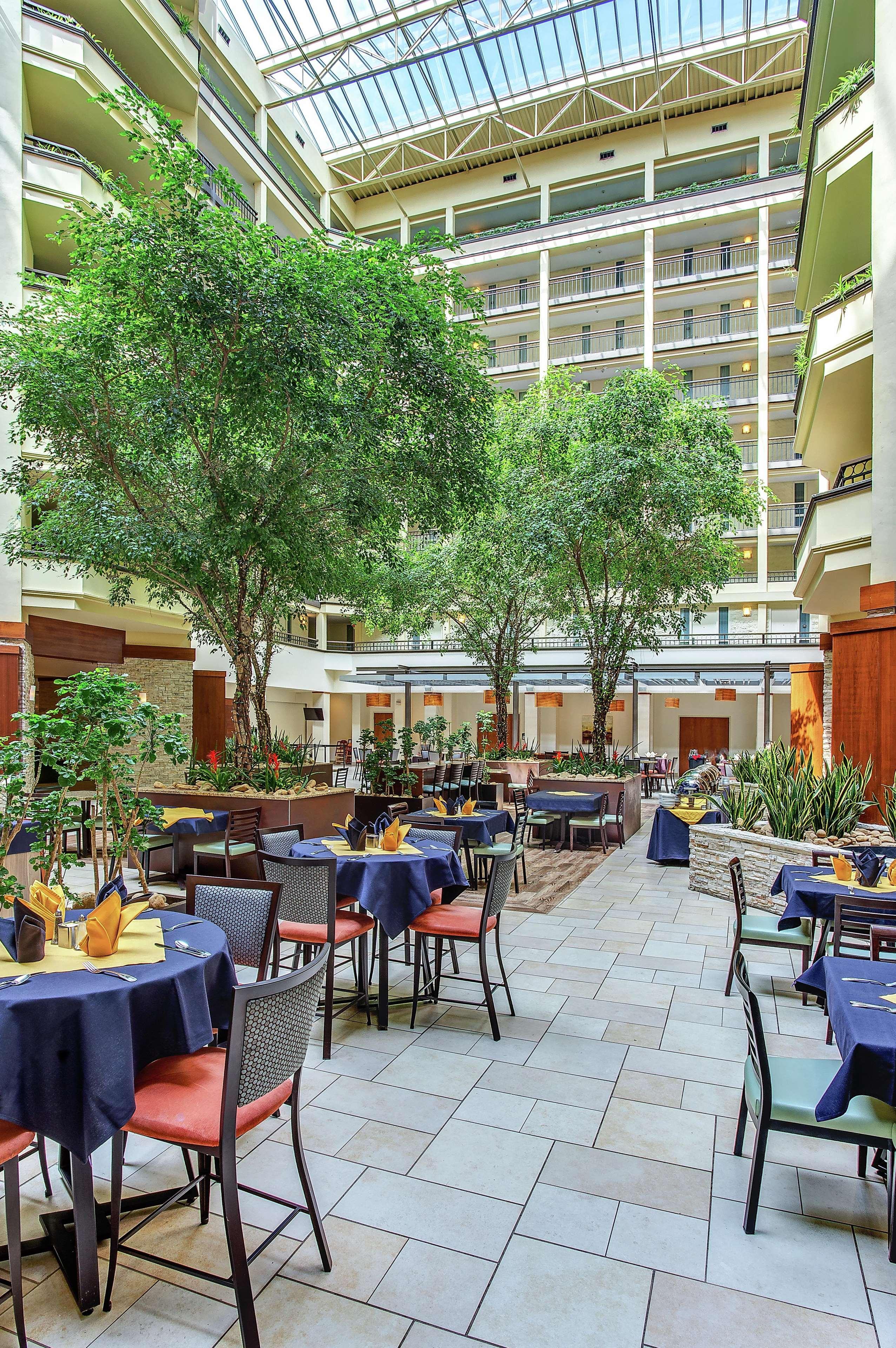 Embassy Suites By Hilton Nashville Airport Dış mekan fotoğraf