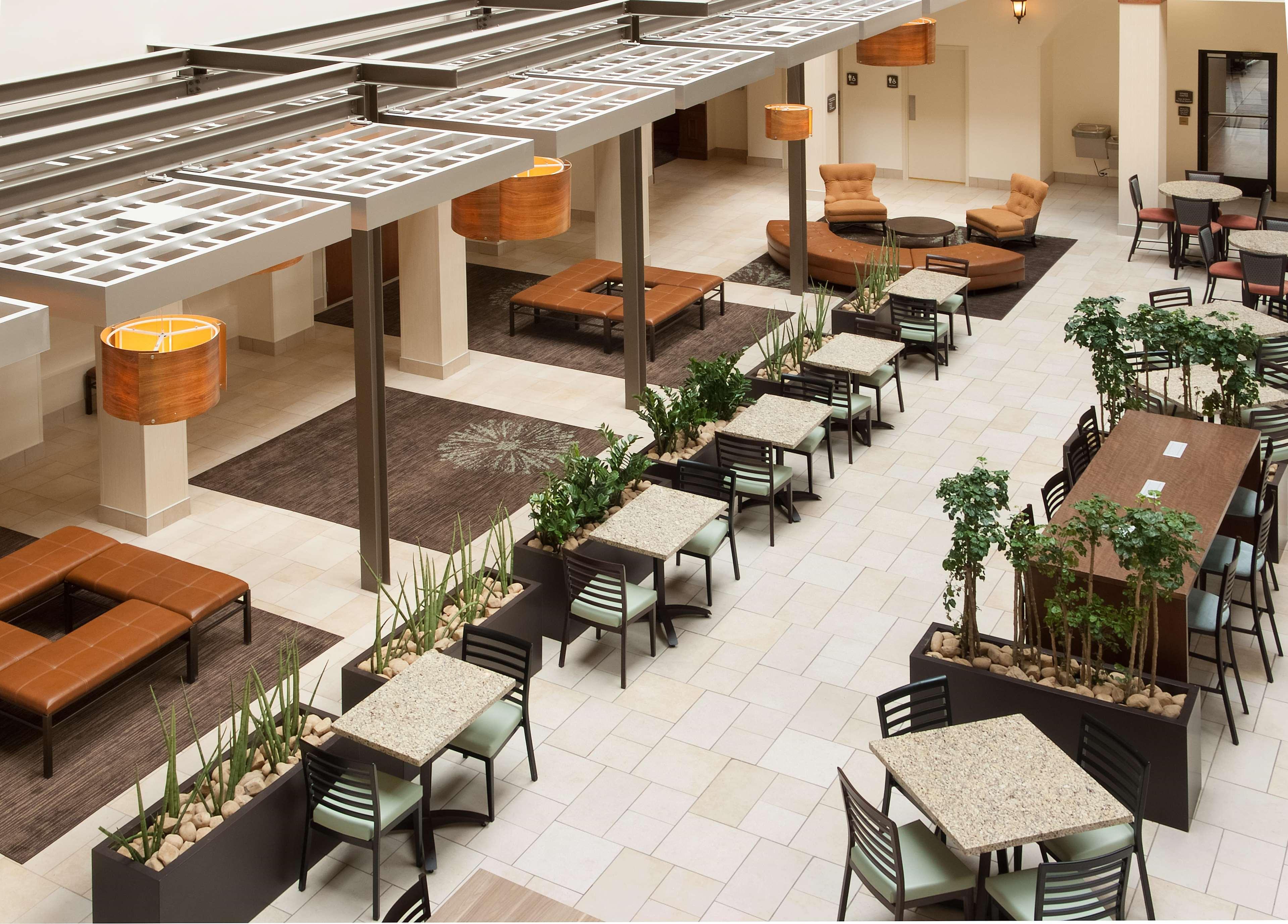 Embassy Suites By Hilton Nashville Airport Dış mekan fotoğraf