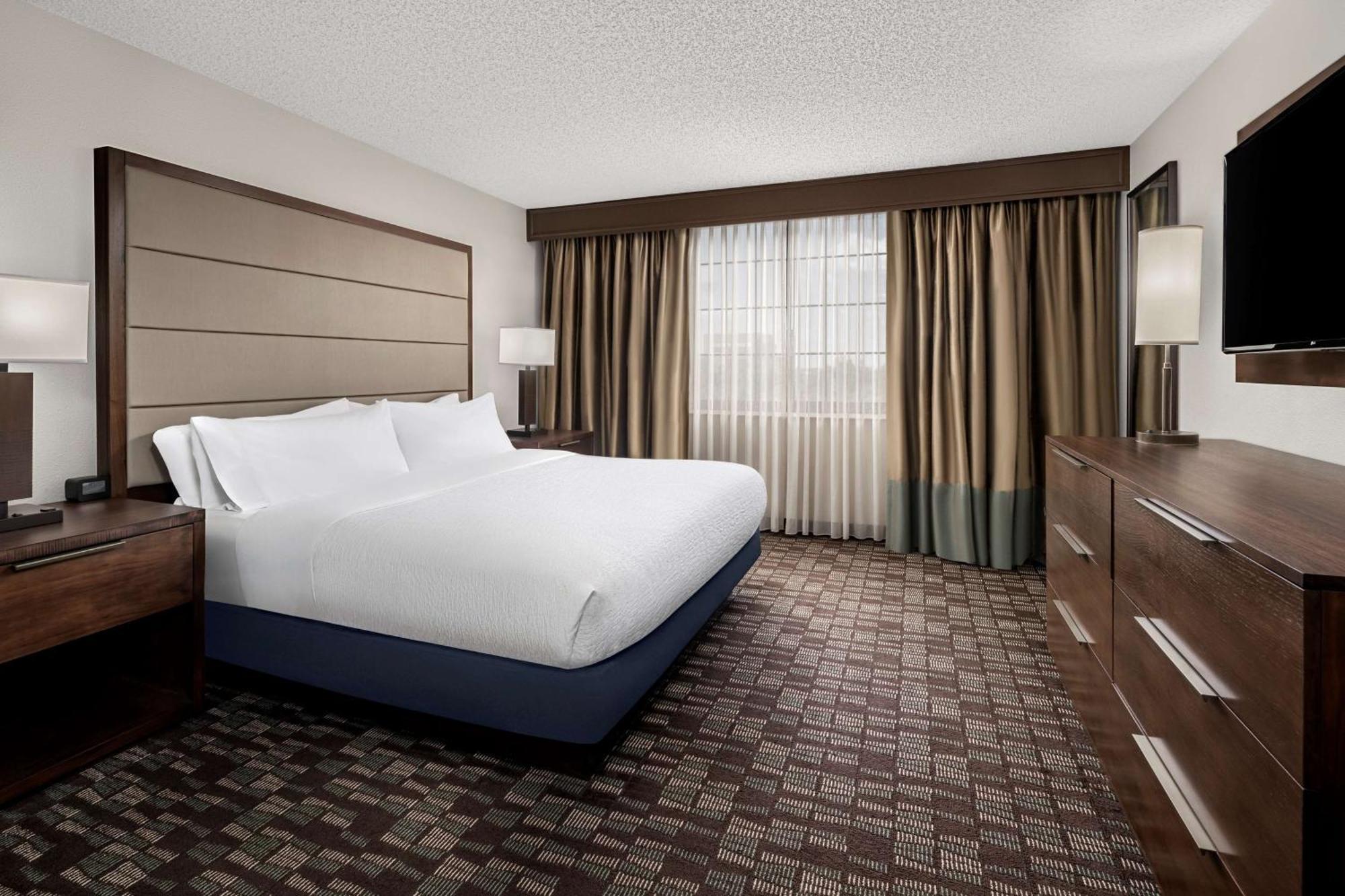 Embassy Suites By Hilton Nashville Airport Dış mekan fotoğraf