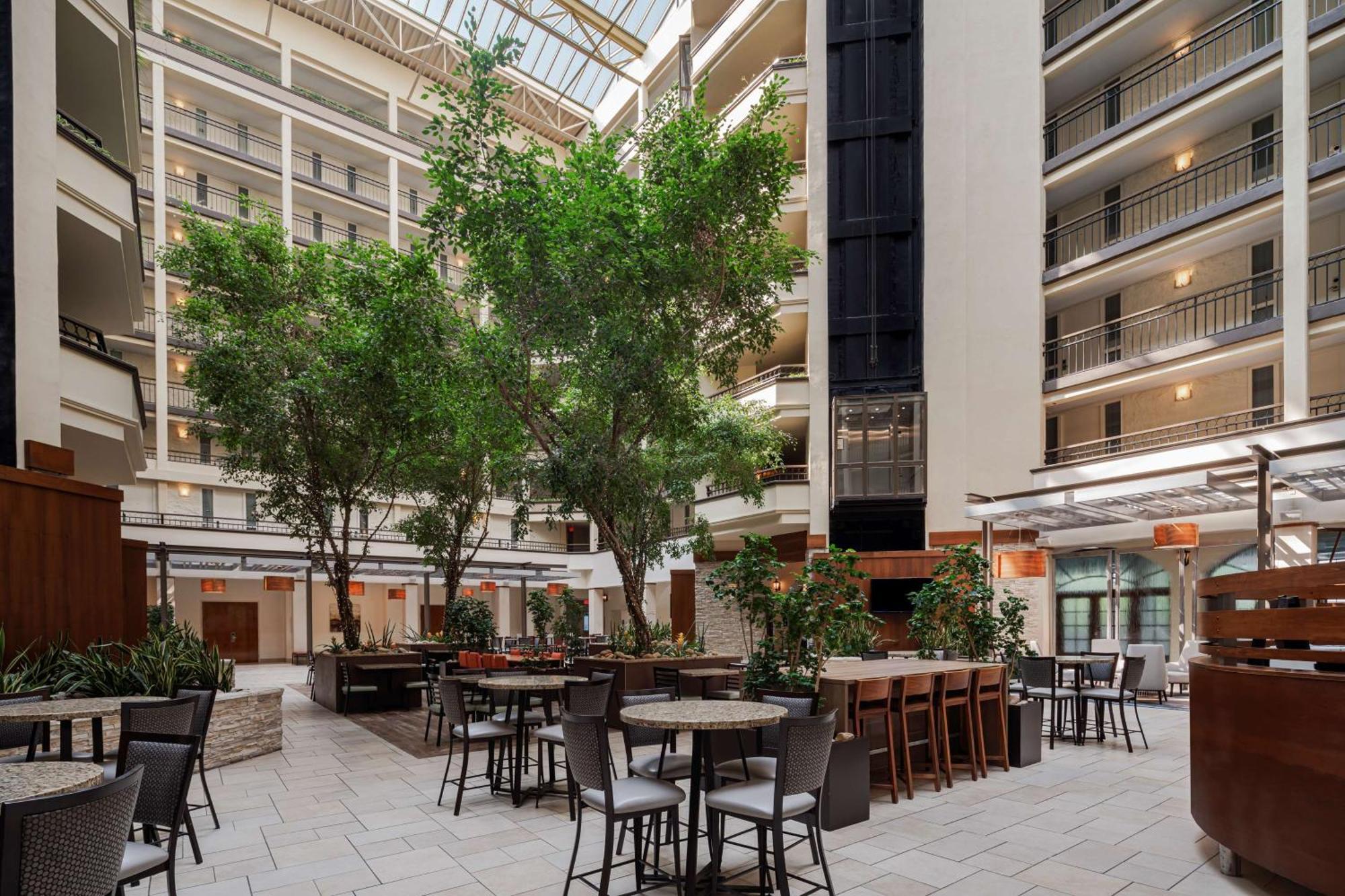 Embassy Suites By Hilton Nashville Airport Dış mekan fotoğraf